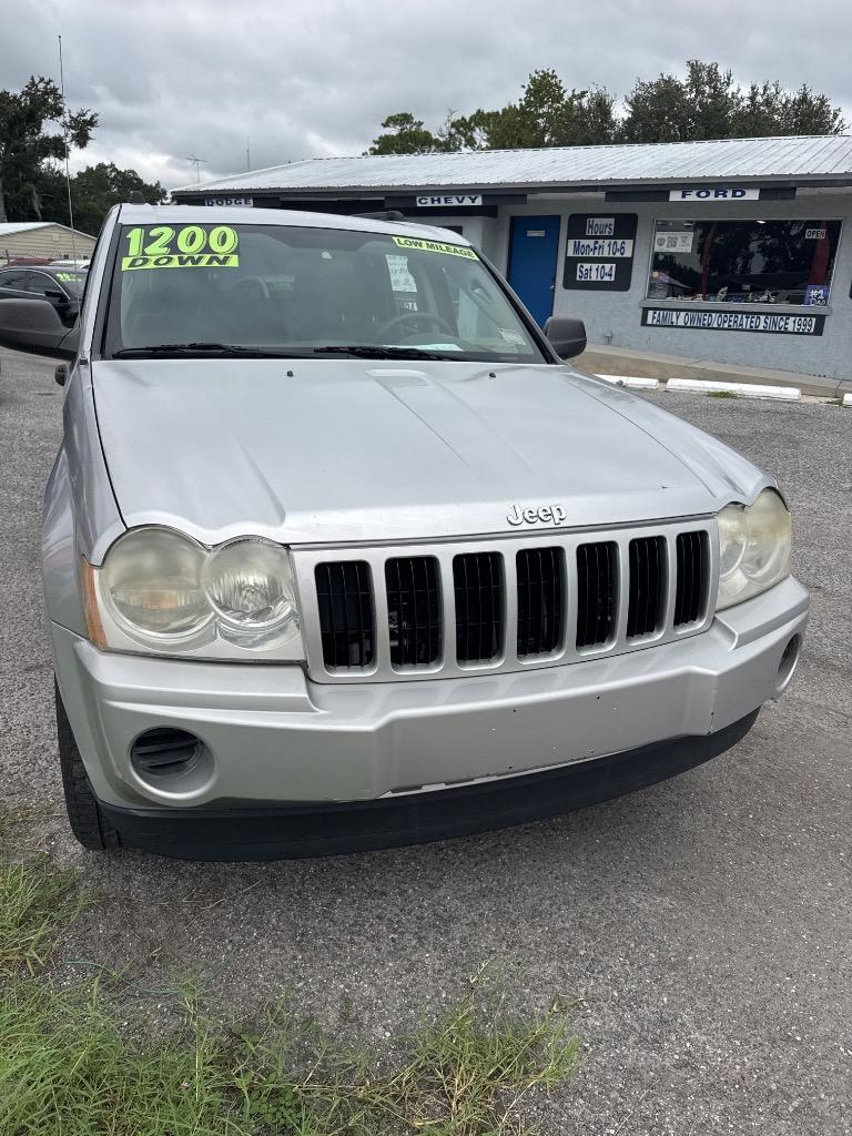 2005 Jeep Cherokee - $5,500