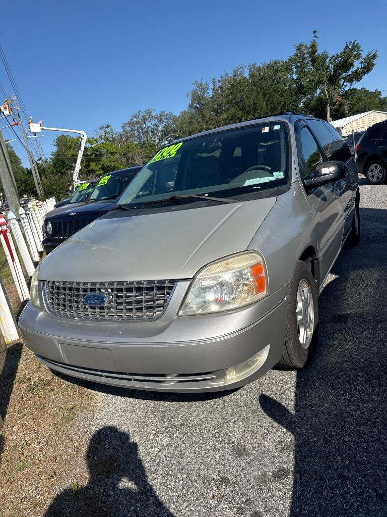 2005 Ford Freestar - $5,500