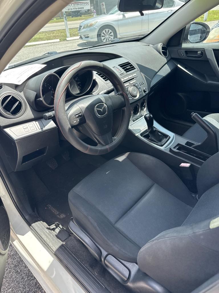 2011 MAZDA MAZDA3 - $5,500