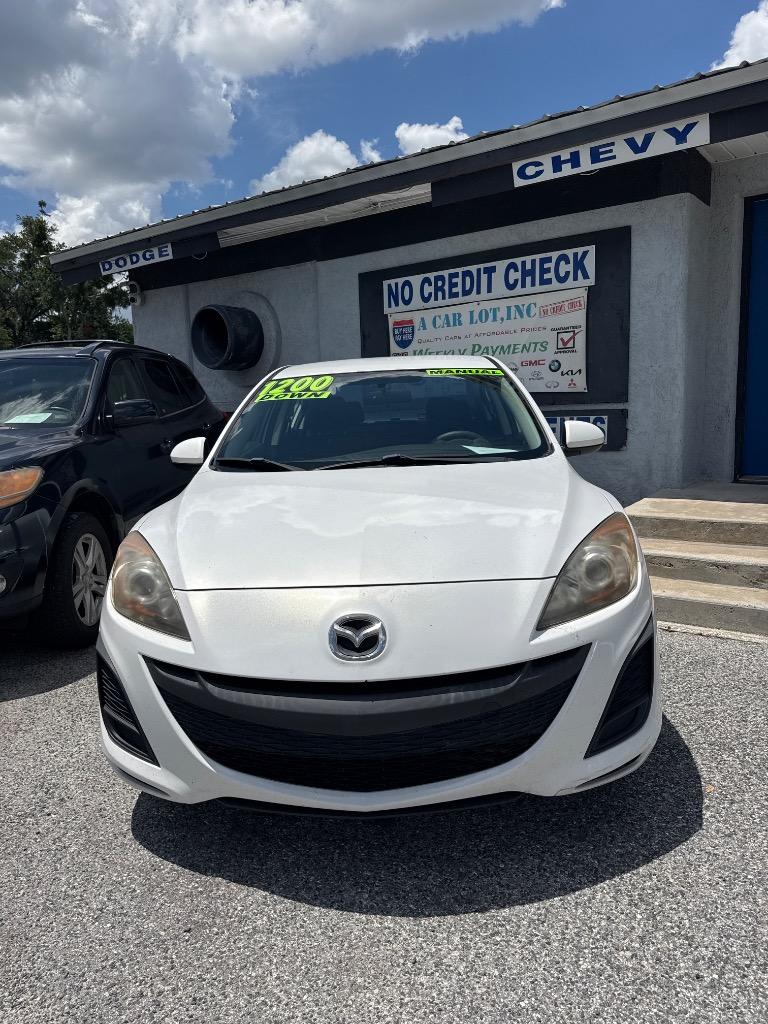 2011 MAZDA MAZDA3 - $5,500
