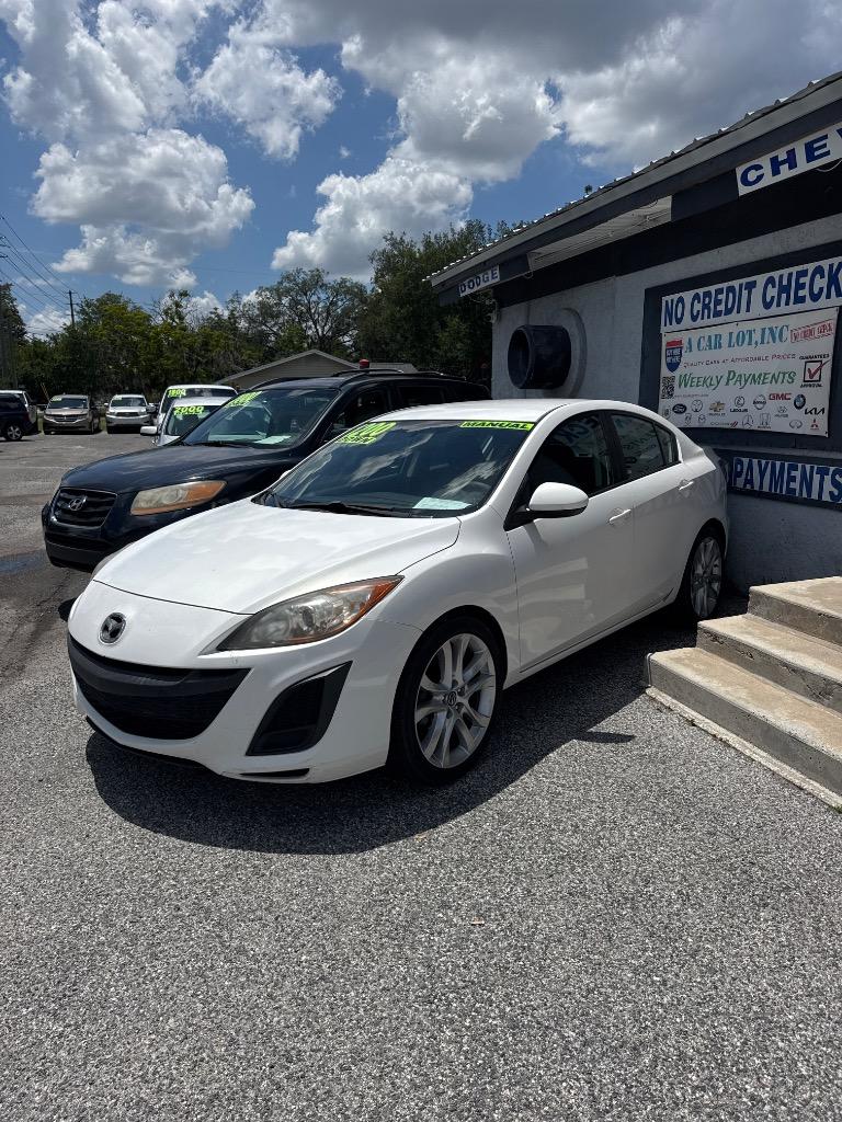 2011 MAZDA MAZDA3 - $5,500