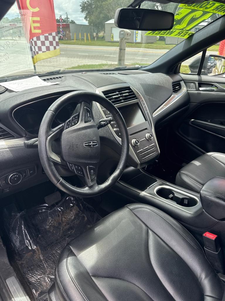 2019 Lincoln MKC - $15,900