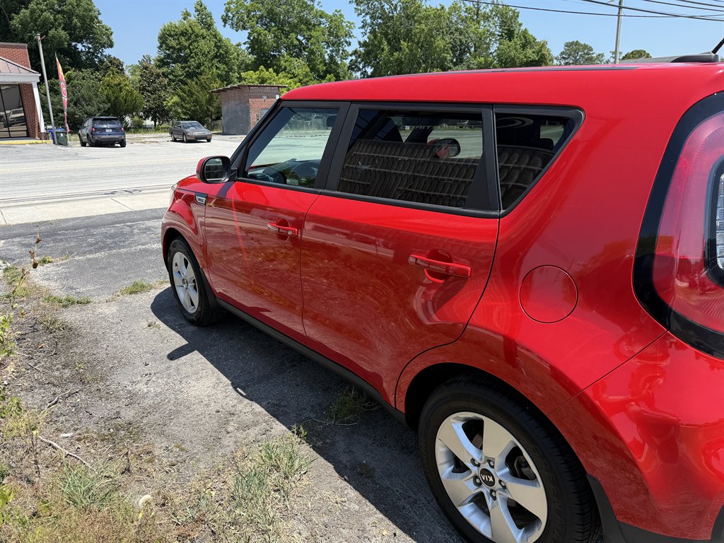 2019 Kia Soul - $8,900