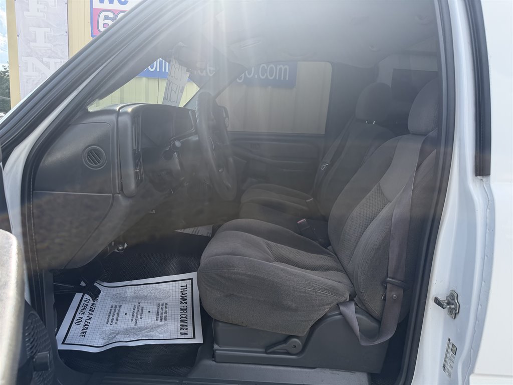 2006 GMC Sierra - $7,550
