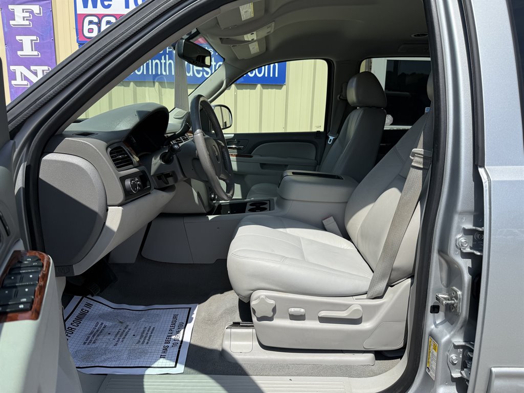 2013 GMC Yukon - $13,500