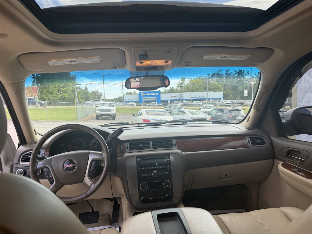 2008 GMC Yukon - $13,500
