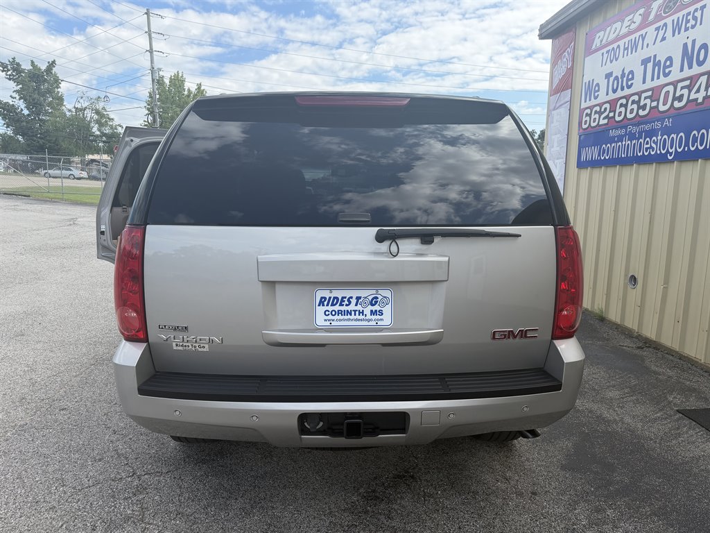 2008 GMC Yukon - $13,500