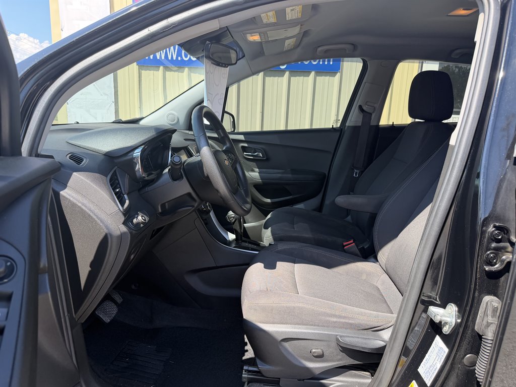 2018 Chevrolet Trax - $10,995
