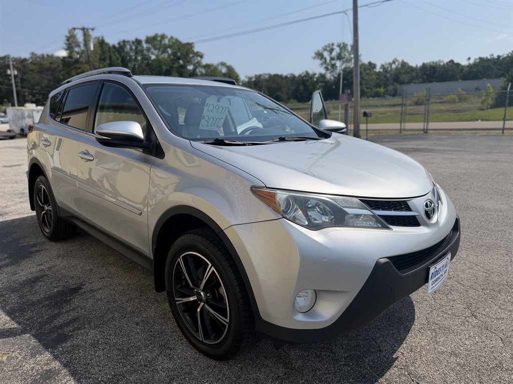 2013 Toyota RAV4 - $12,900