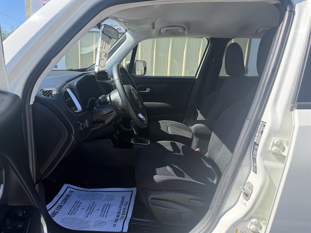 2020 Jeep Renegade - $11,500