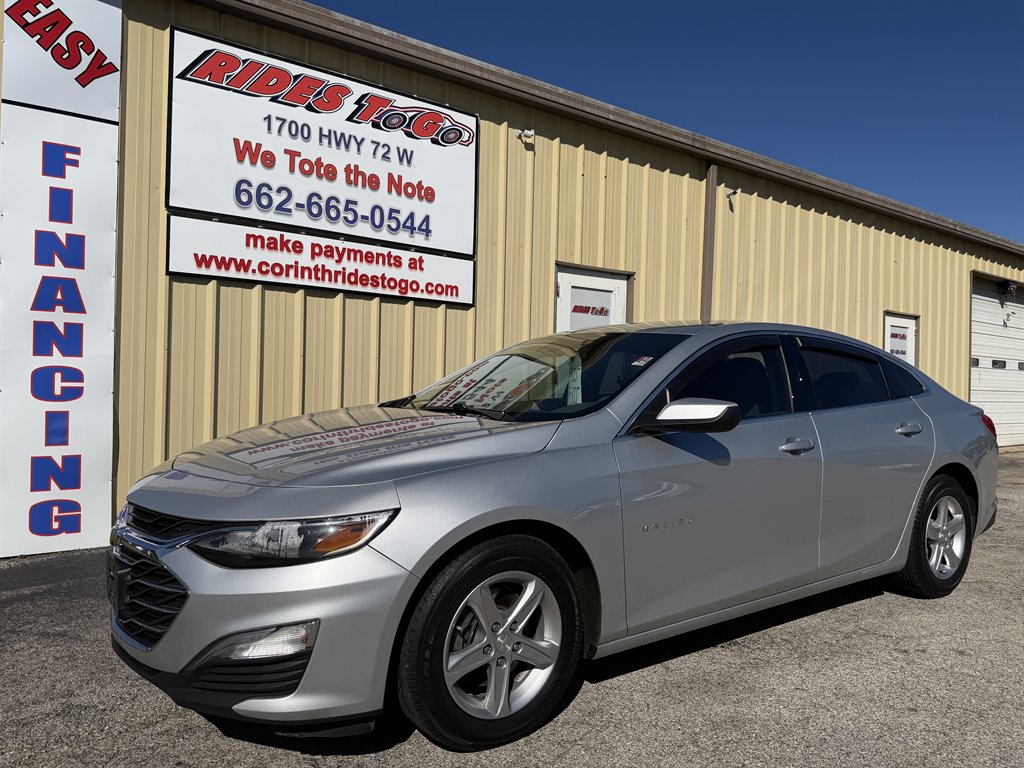 2022 Chevrolet Malibu - $13,900