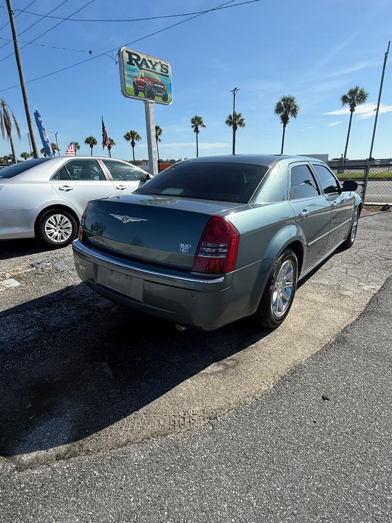 2005 Chrysler 300 - $5,995