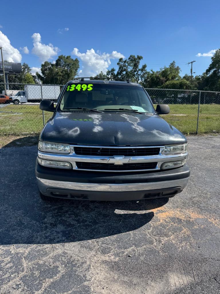 2005 Chevrolet Suburban 1500 LS photo