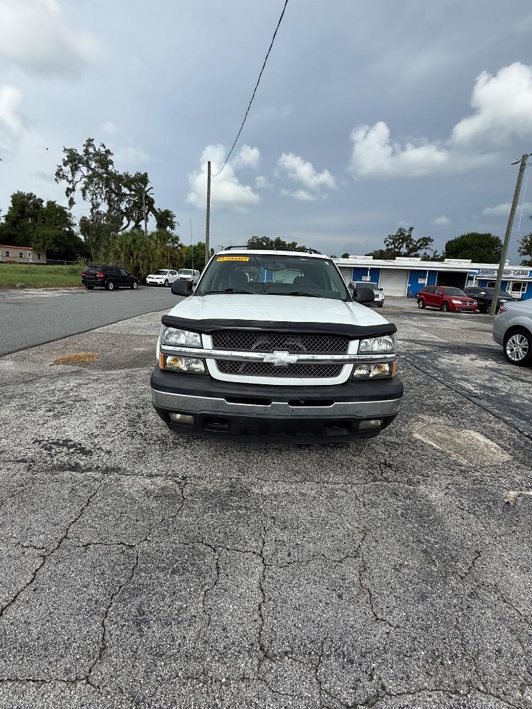 2006 Chevrolet Avalanche - $8,495