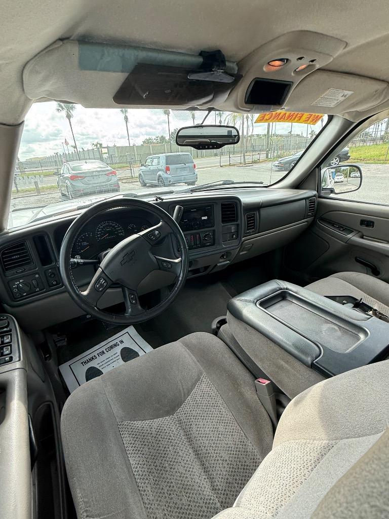 2006 Chevrolet Avalanche - $8,495