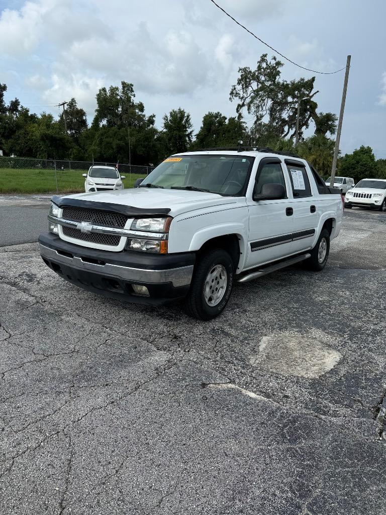 2006 Chevrolet Avalanche - $8,495