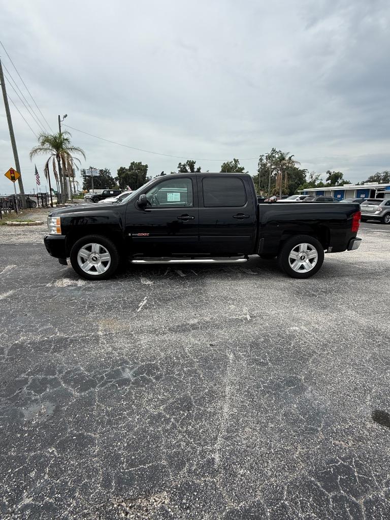 2007 Chevrolet Silverado - $10,995
