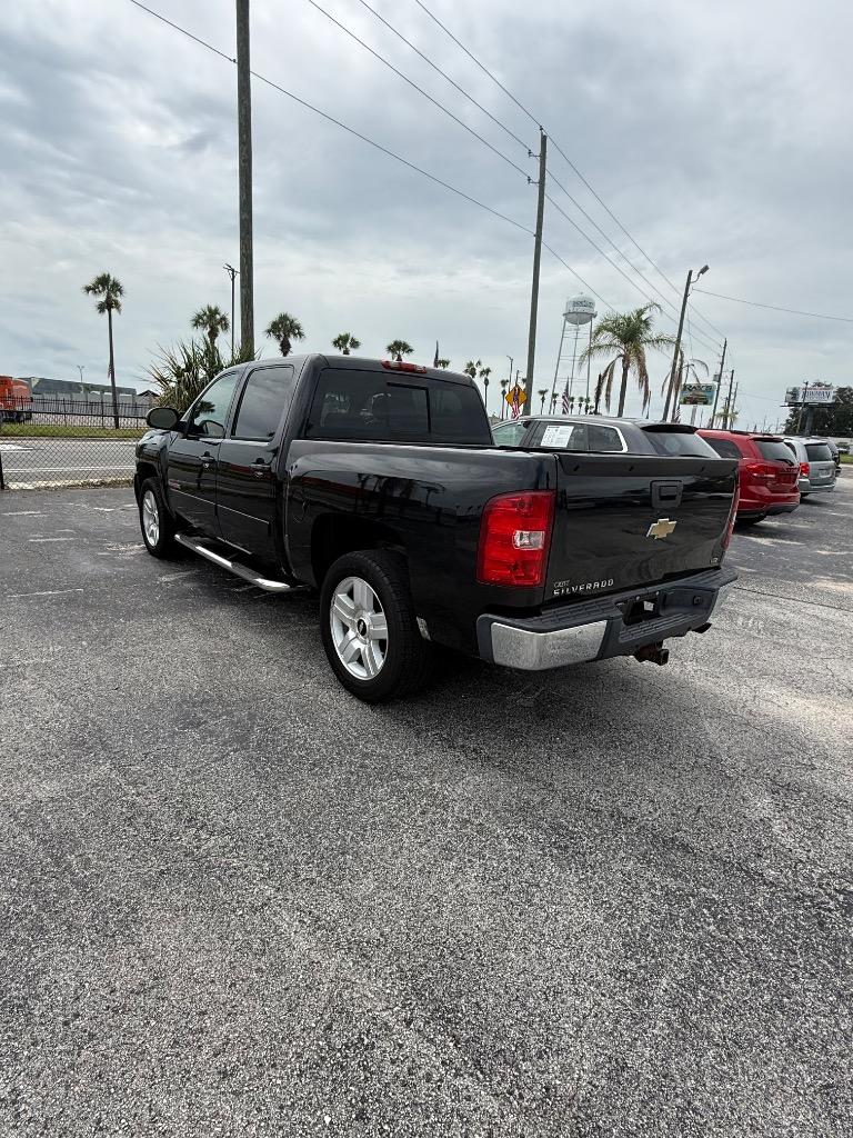2007 Chevrolet Silverado - $10,995