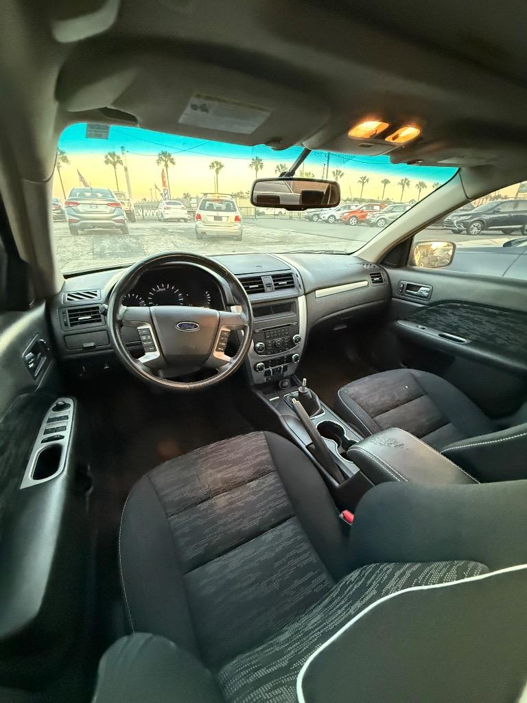 2010 Ford Fusion - $4,995