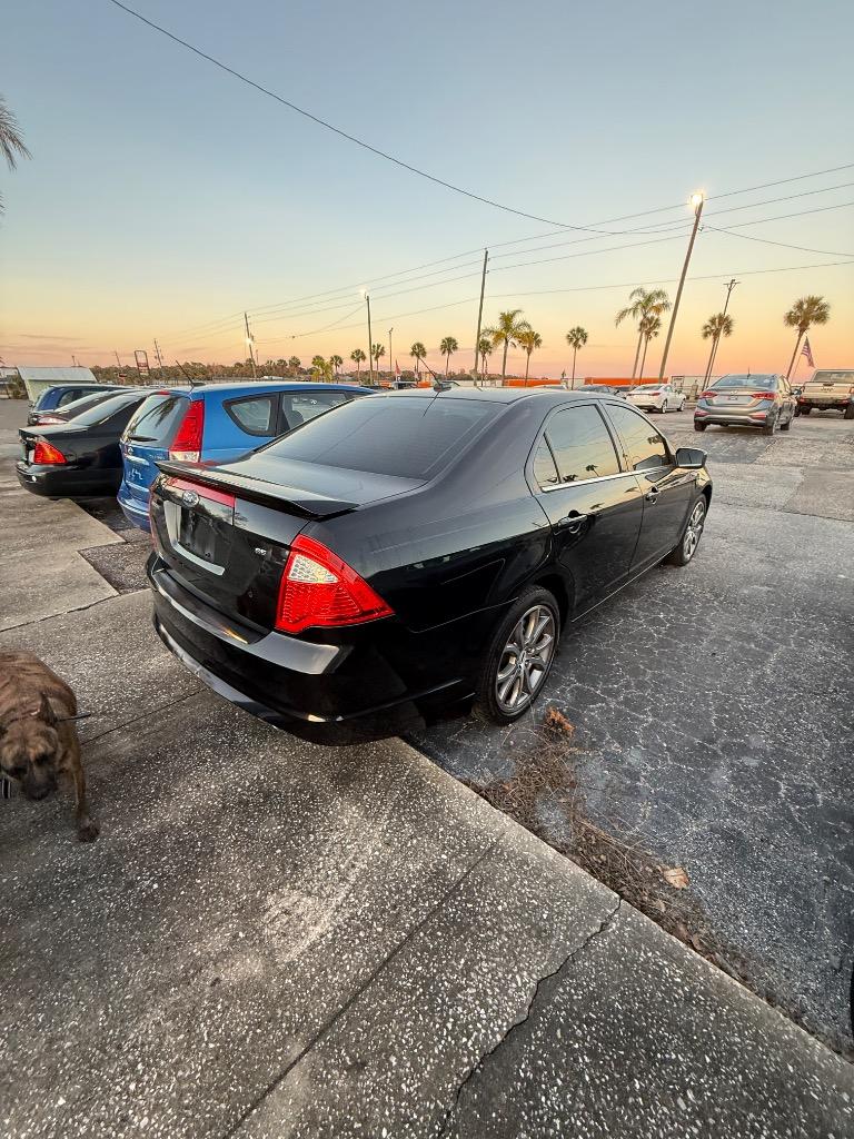 2010 Ford Fusion - $4,995