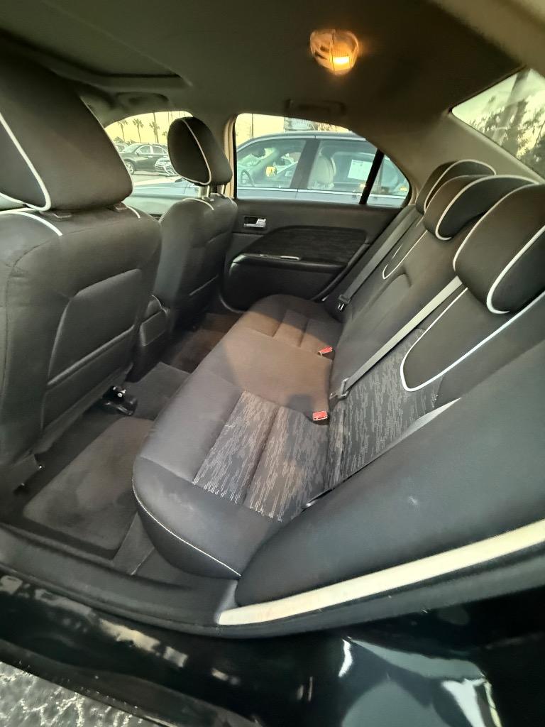 2010 Ford Fusion - $4,995