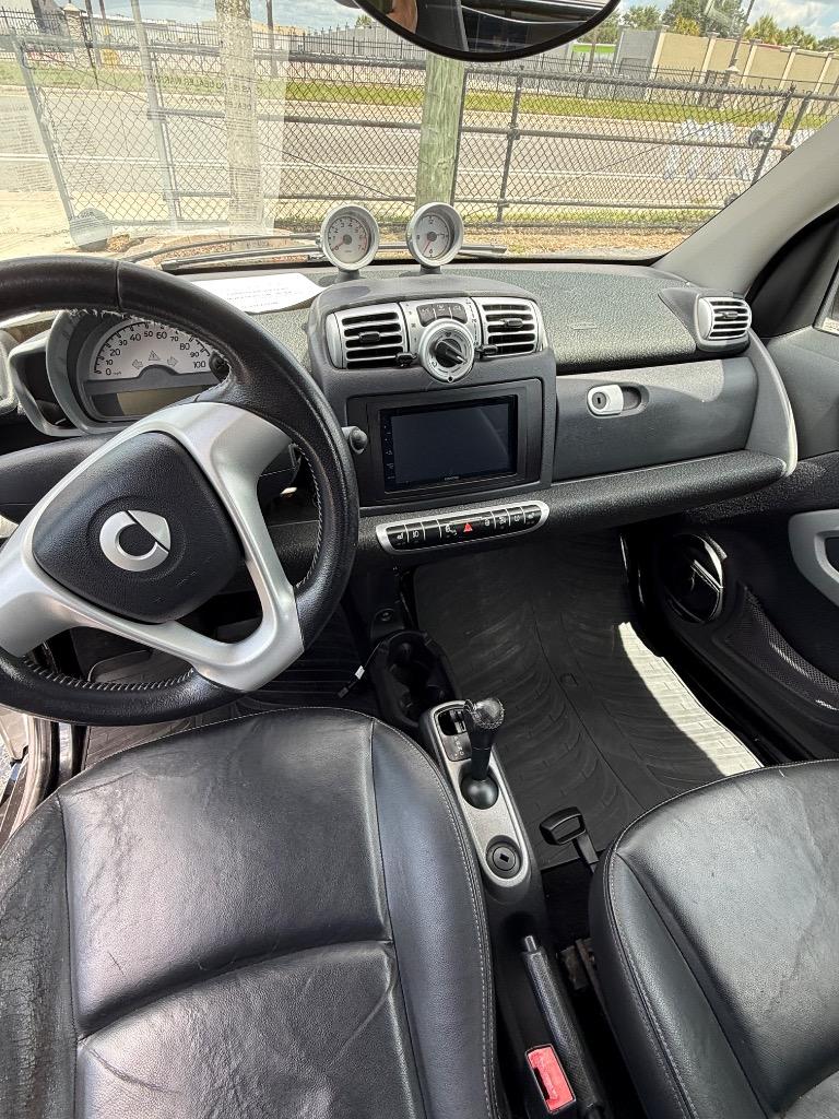 2009 smart fortwo - $2,500