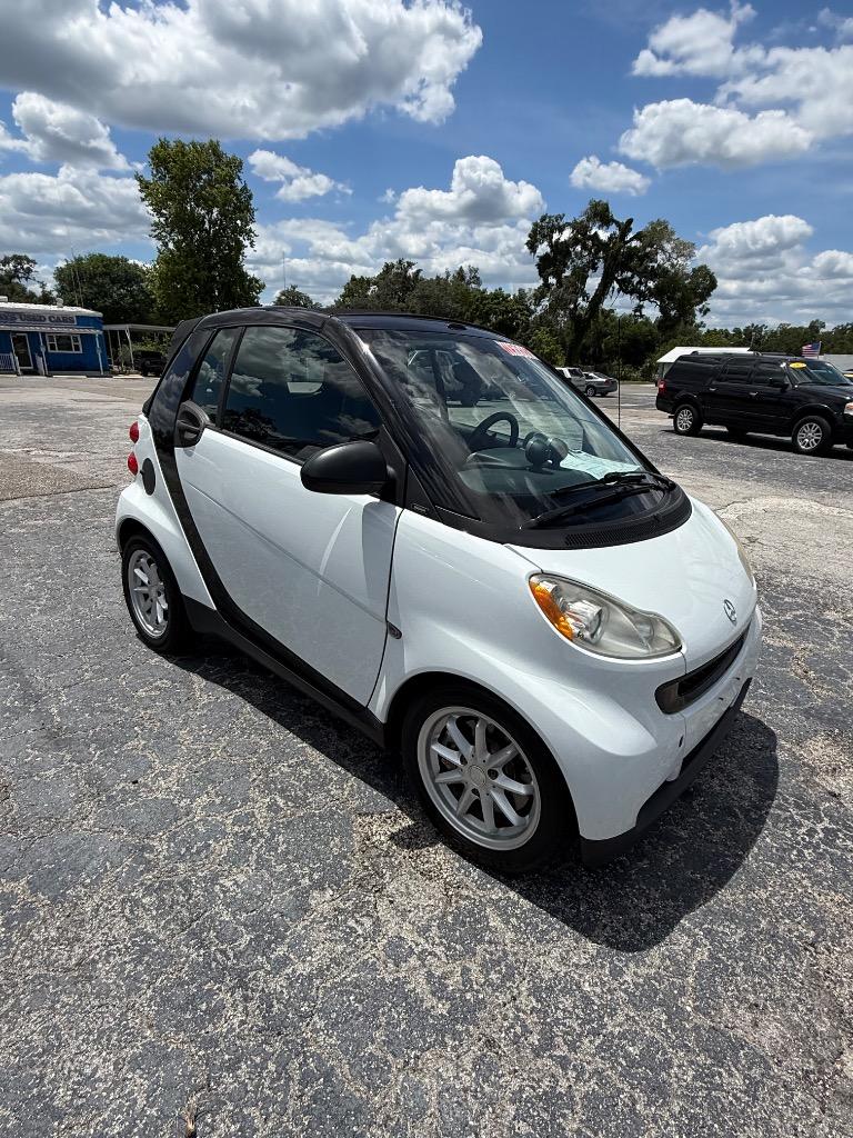 2009 smart fortwo - $2,500