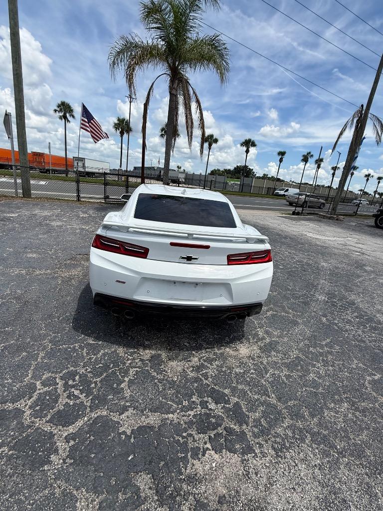 2018 Chevrolet Camaro - $29,995