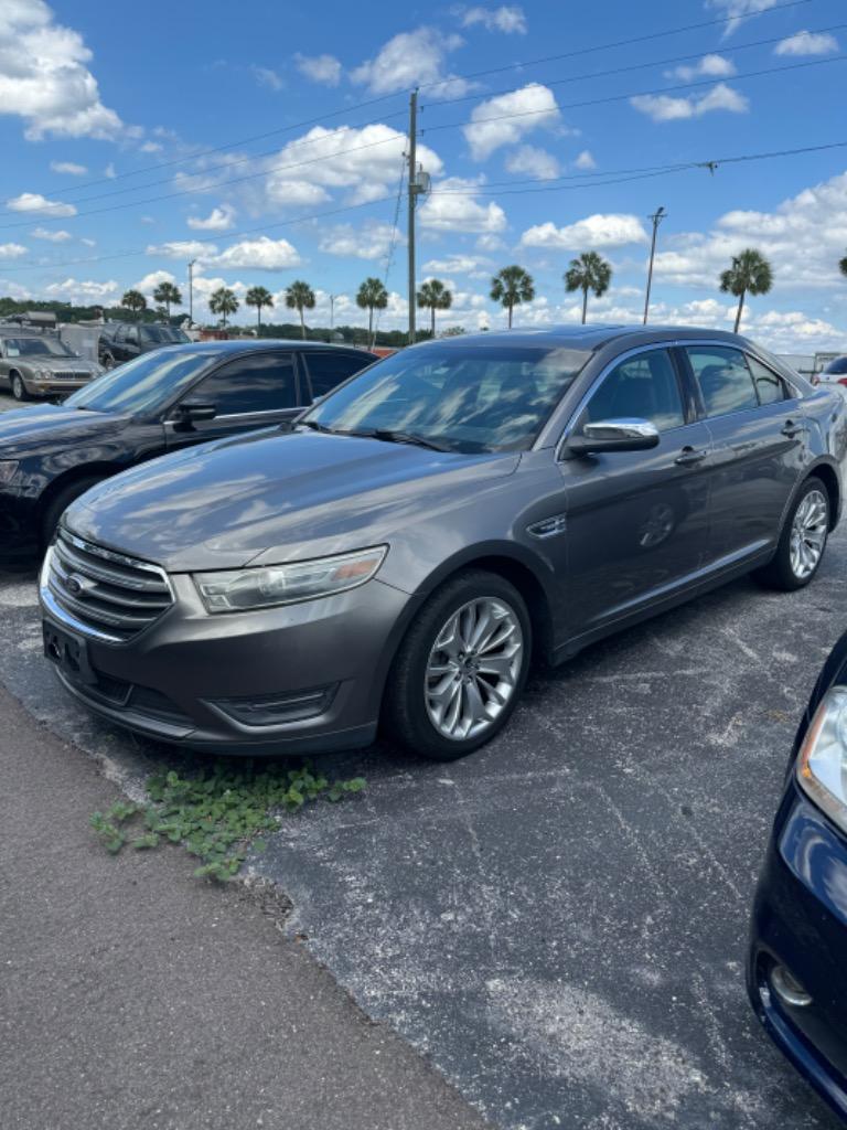 2013 Ford Taurus Limited photo