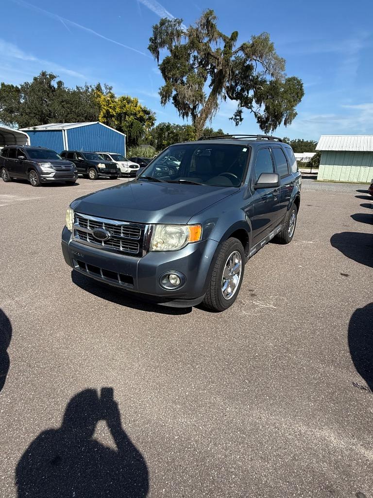 2010 Ford Escape - $5,995