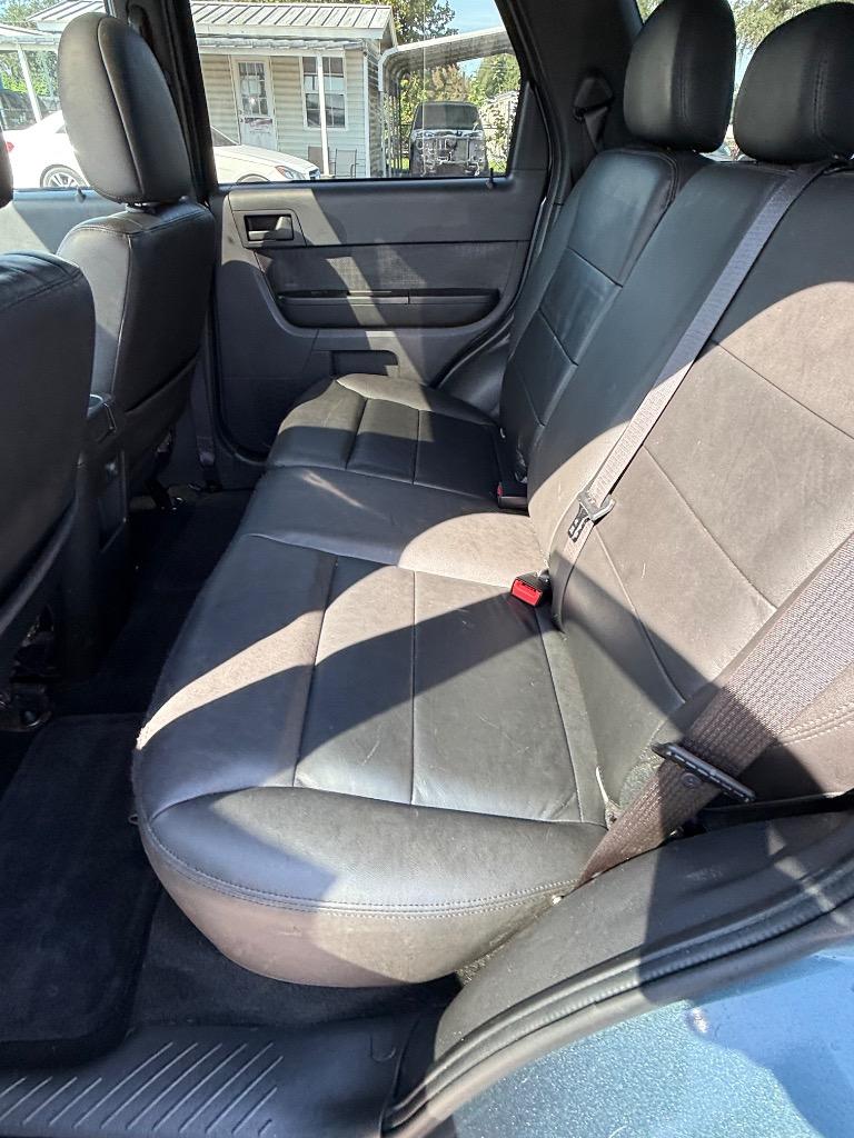 2010 Ford Escape - $5,995