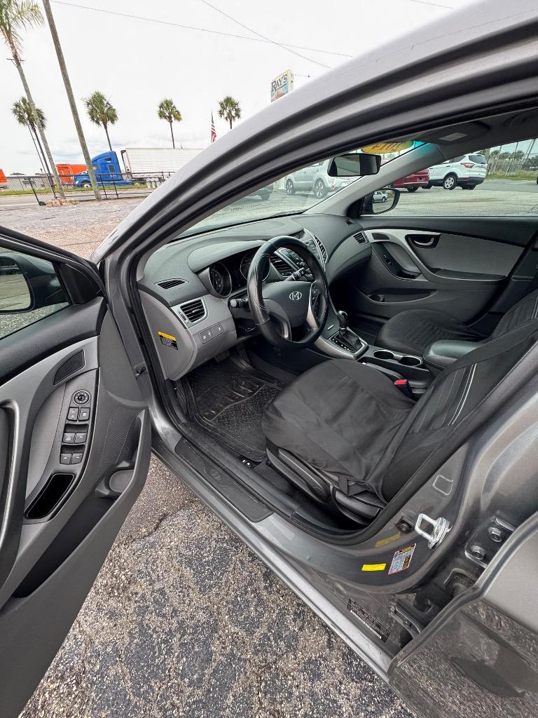 2014 Hyundai Elantra - $8,995
