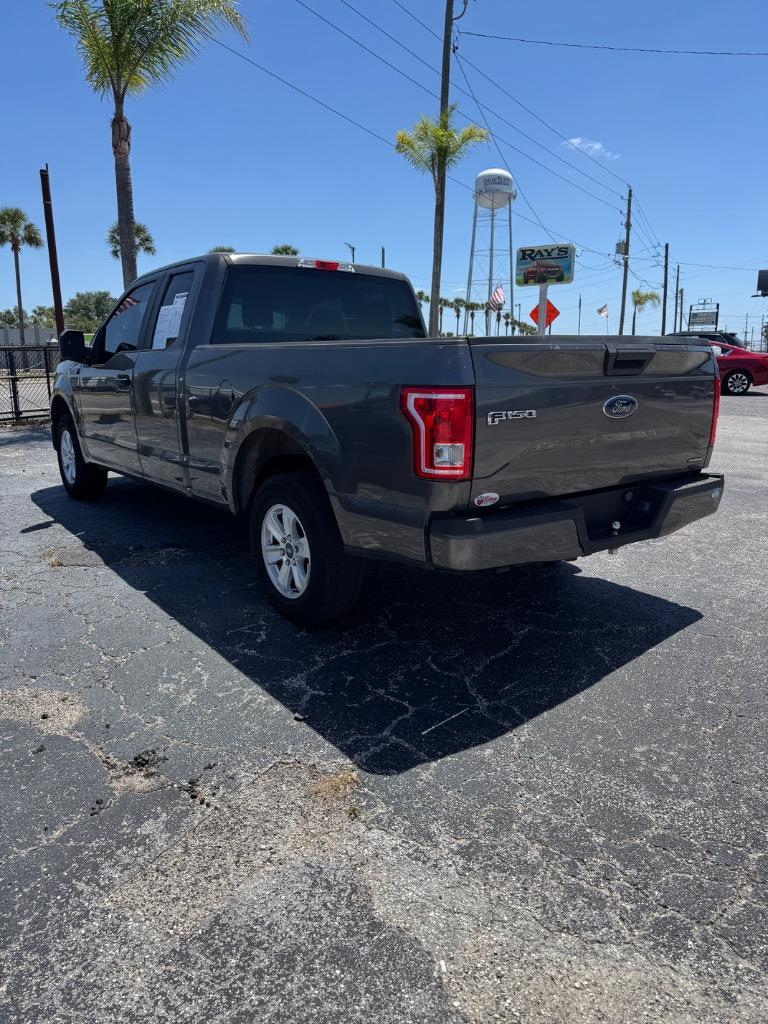 2015 Ford F150 XL photo