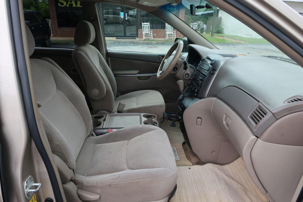 2006 Toyota Sienna