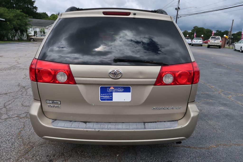2006 Toyota Sienna