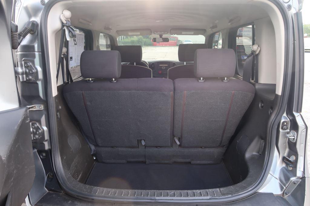 2010 Nissan cube