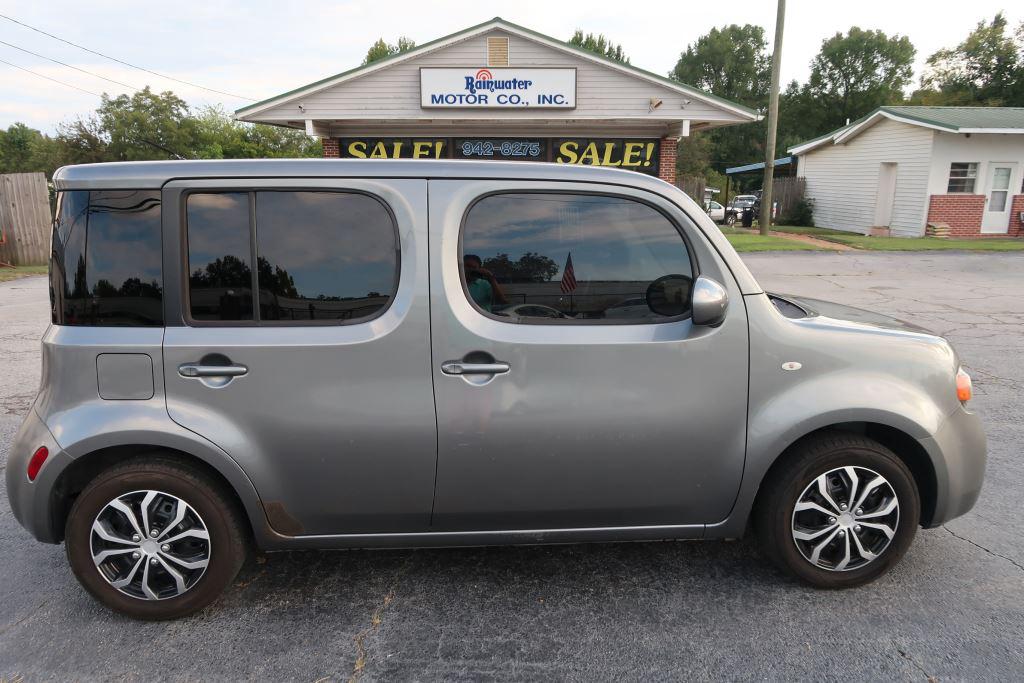 2010 Nissan cube
