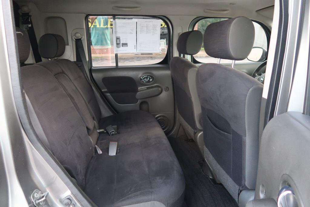 2010 Nissan cube