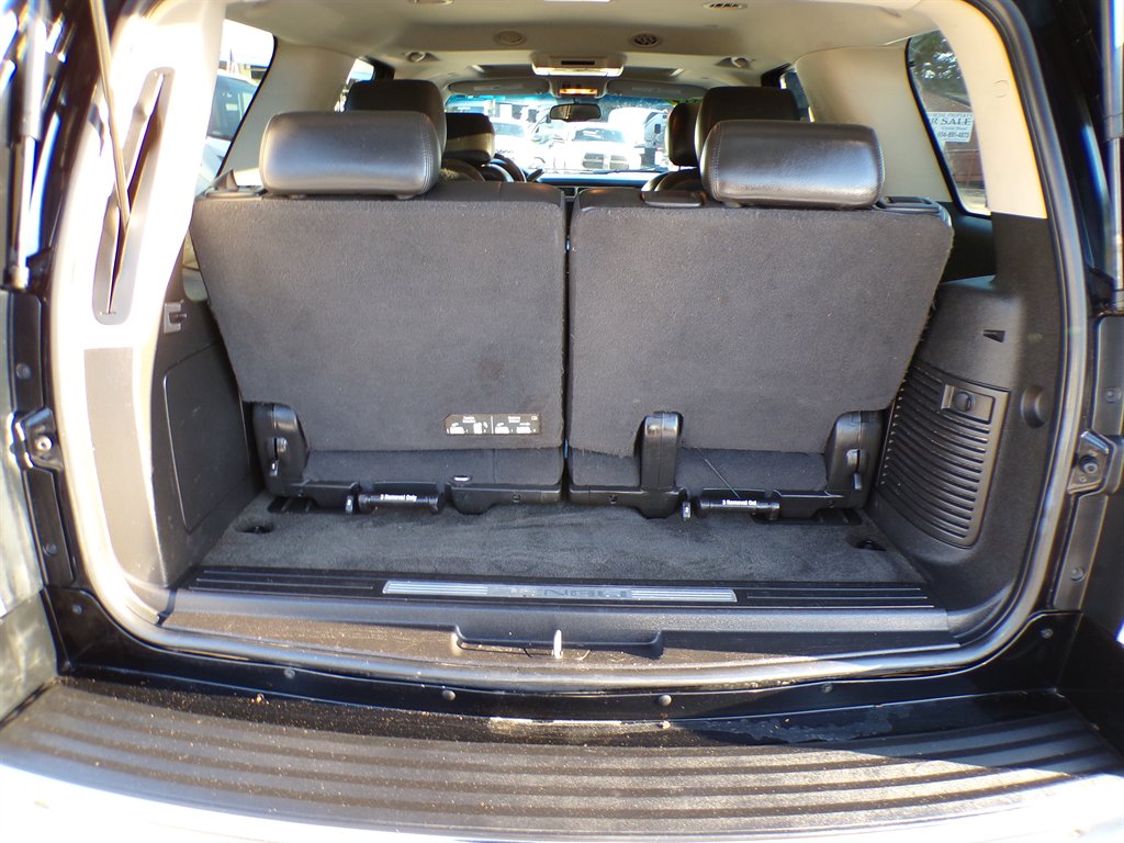 2012 GMC Yukon - $15,950