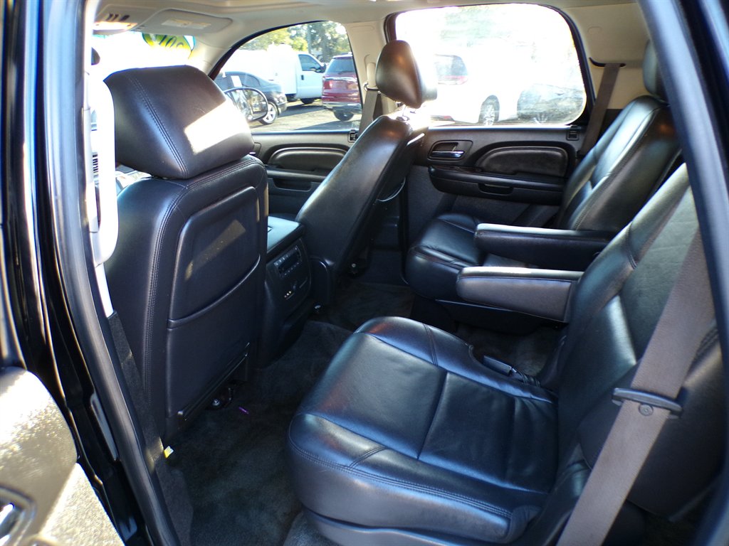 2012 GMC Yukon - $15,950