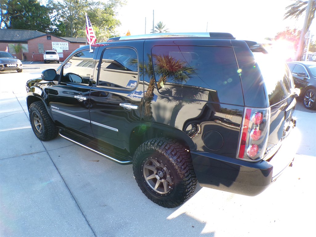 2012 GMC Yukon - $15,950