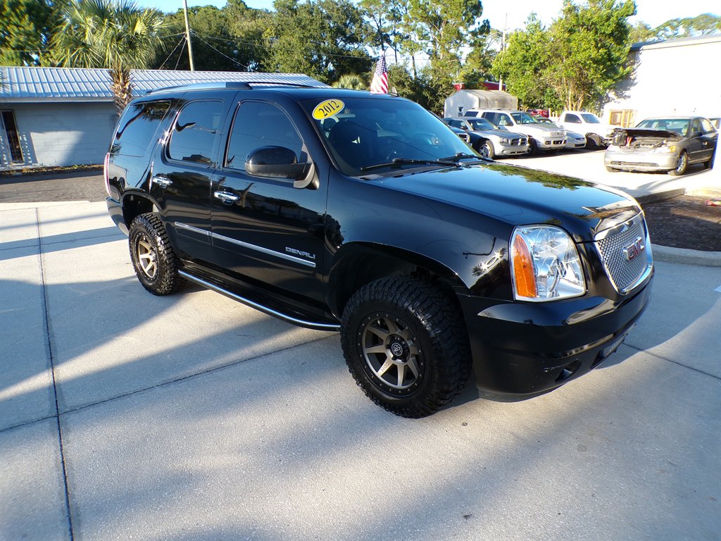 2012 GMC Yukon - $15,950