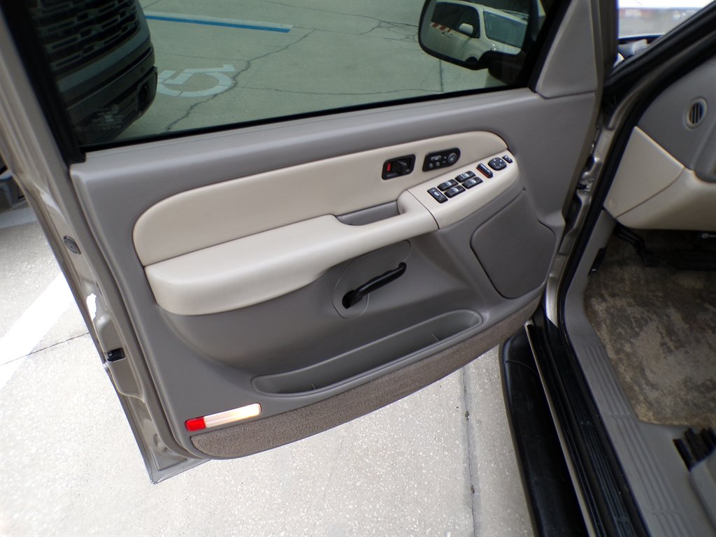 2002 Chevrolet Suburban - $7,950