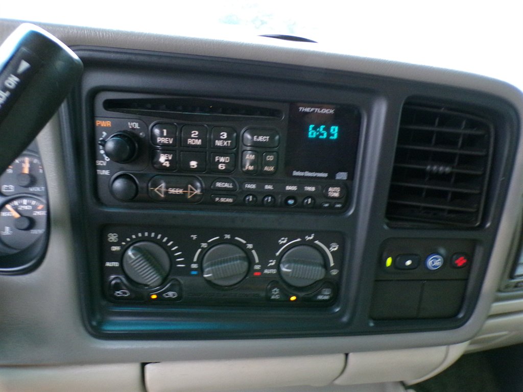 2002 Chevrolet Suburban - $7,950