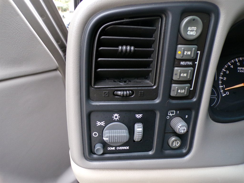 2002 Chevrolet Suburban - $7,950