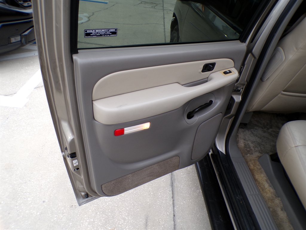 2002 Chevrolet Suburban - $7,950