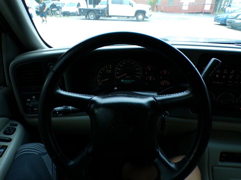 2002 Chevrolet Suburban - $7,950