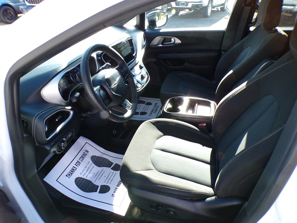 2024 Chrysler Pacifica - $26,950
