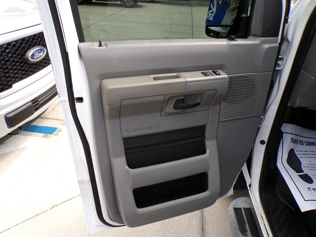 2013 Ford E-250 - $10,950