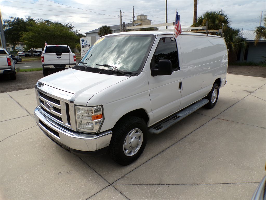 2013 Ford E-250 - $10,950